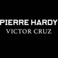 PIERRE HARDY与传奇运动员VICTOR CRUZ联名推出限量版运动鞋V.C.I