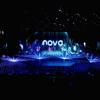 光影空间新视觉演绎立体美学，华为nova5系列引领夜景自拍新时代 易烊千玺现身发布会