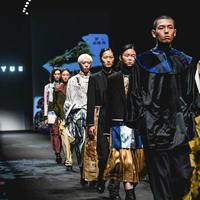 TUYUE涂月2021AW “幸存者日記”｜上海時裝周秀場上的當代藝術