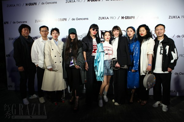 从从左到右：1卓卡集团创始人张正先生、2博主fakeshion 3超级爱豆赤坂沙世4设计师吴英男5人气博主WENJUNLAU6新晋演员宁心7卓卡集团创始人何艳青小姐8时尚博主李怡霖9知名博主雌和尚集团总经理周文健先生.JPG