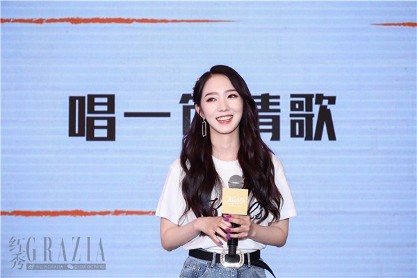 5. Kiehl’s科颜氏首位美肤体验官火箭少女101孟美岐出席当晚活动.jpg