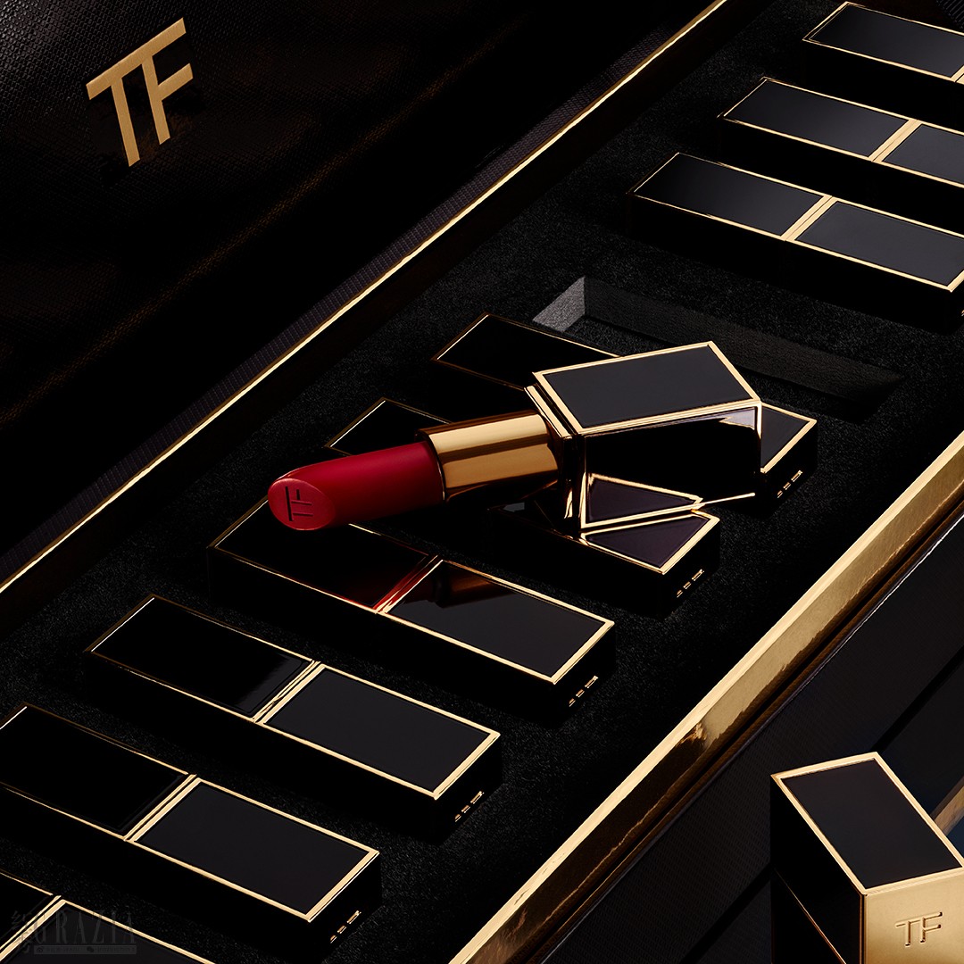 GIFT SETS AND TOA_10 PIECE LIP SET_1080X1080.jpg