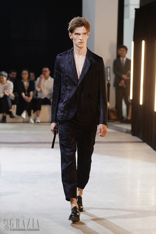 husnc20191015182314.jpg 6.jpg