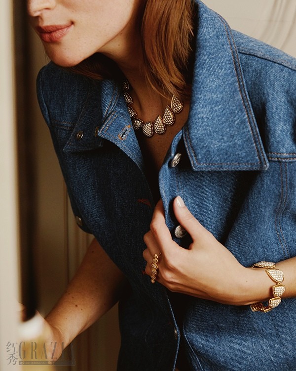 rrwpb20200327125131.jpg Boucheron宝诗龙Serpent Bohème系列项链、手链与指间戒.jpg