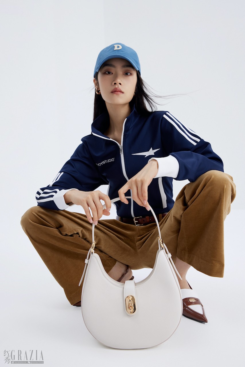 DISSONA 2023春季月光273系列大号白色腋下包.jpg