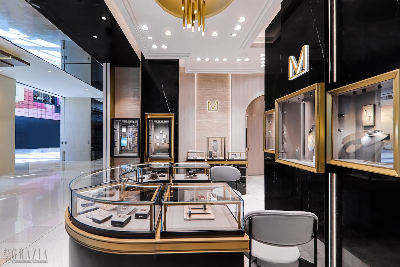 izduw20230207155538.jpg MESSIKA梅西卡上海环贸广场iAPM精品店内部 2.jpg