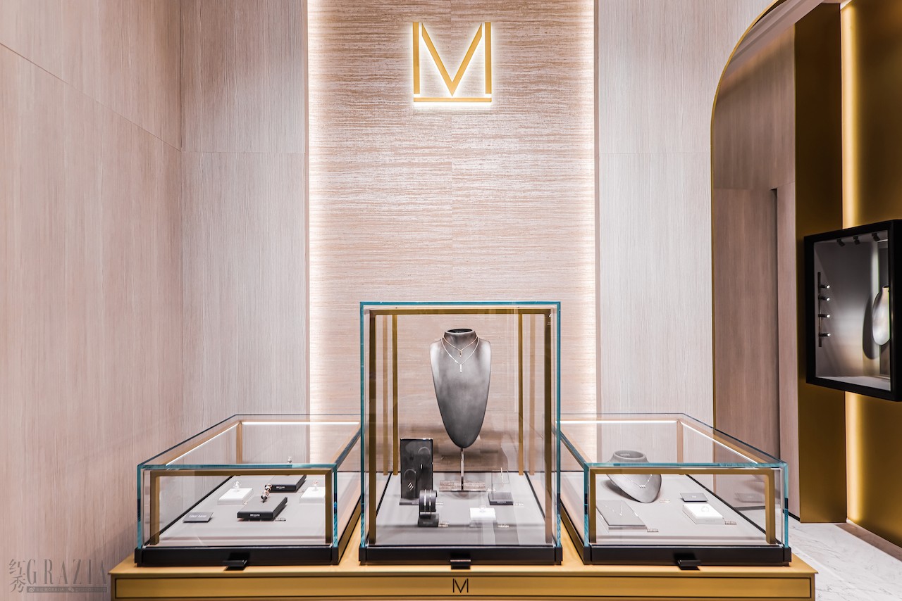 jhcrn20230207160423.jpg 珠宝陈列区 1.jpg