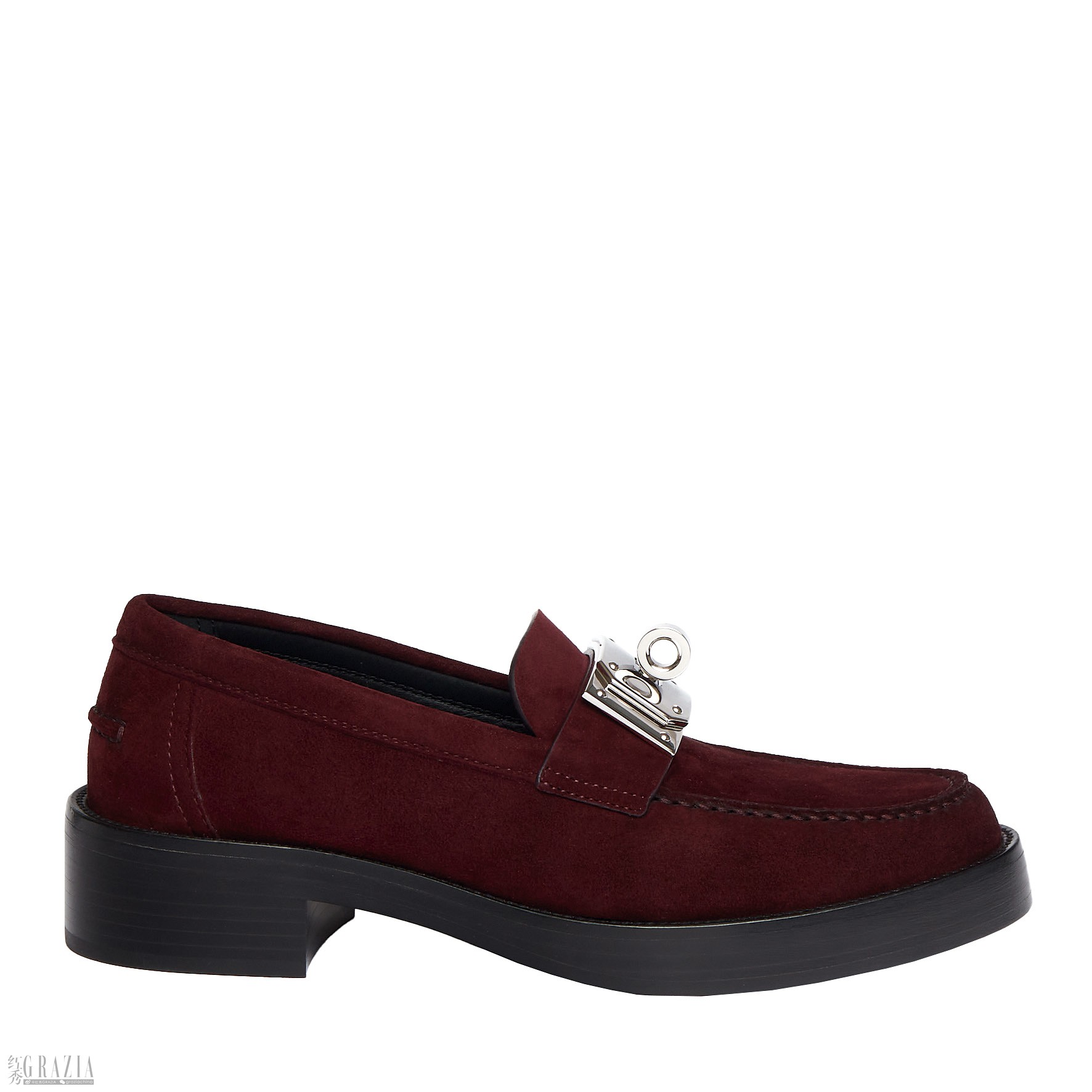 zzynm20230612114801.jpg Loafer in suede goatskin AW23 Objets Hermes © Studio des Fleurs (3).jpg