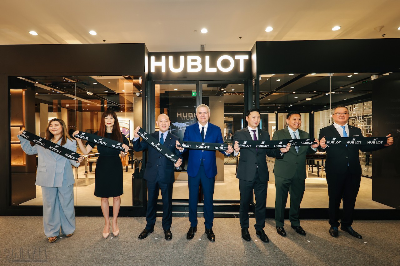 oetwv20230613151715.jpeg 剪彩图.jpeg