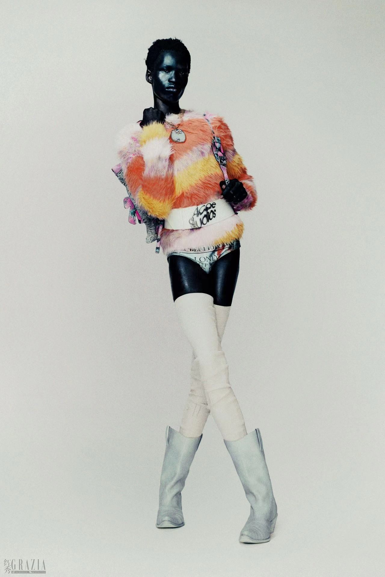 lissb20230625150147.jpg 4011687676018_.pic.jpg