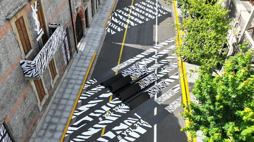 tzbzs20230628180306.jpg 「YSL夜光斑马限时店」外景图4.jpg