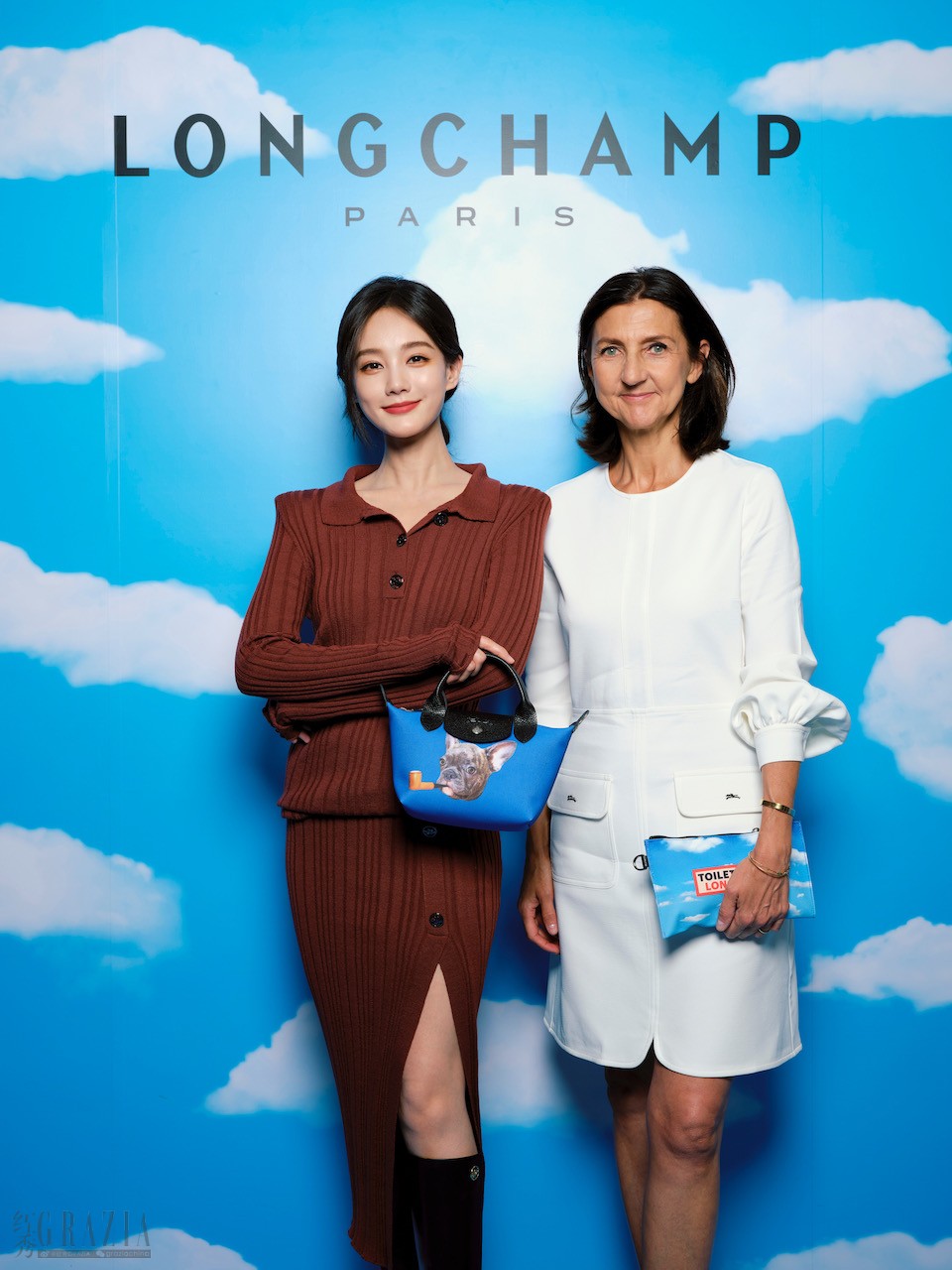 iemug20230720132404.jpg 图七-李一桐和设计师合影.jpg