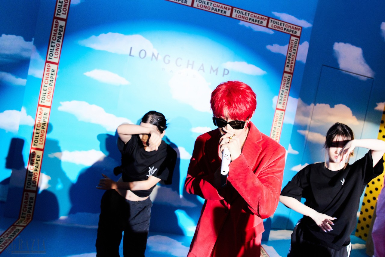 xgdzv20230720133035.jpg 图十二-姚琛唱歌图.jpg