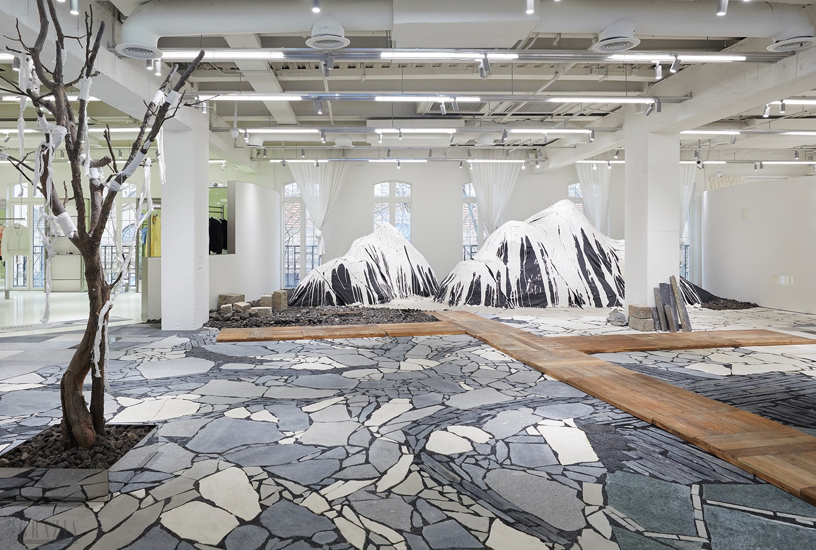 jokxi20240311143740.jpg HAUSNOWHERE_3F.jpg