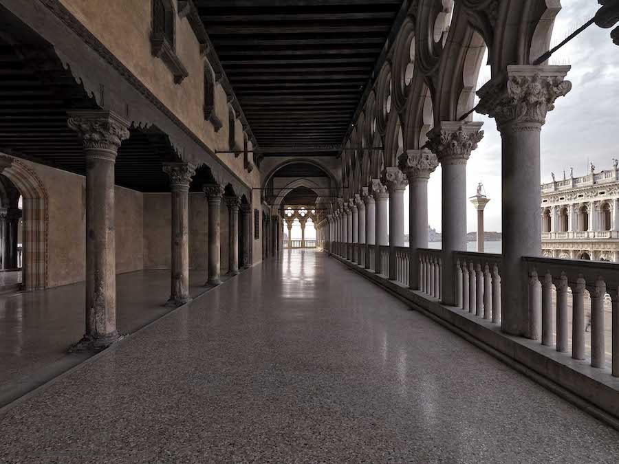 RE25 - MAX MARA RESORT - PALAZZO DUCALE 6.jpeg