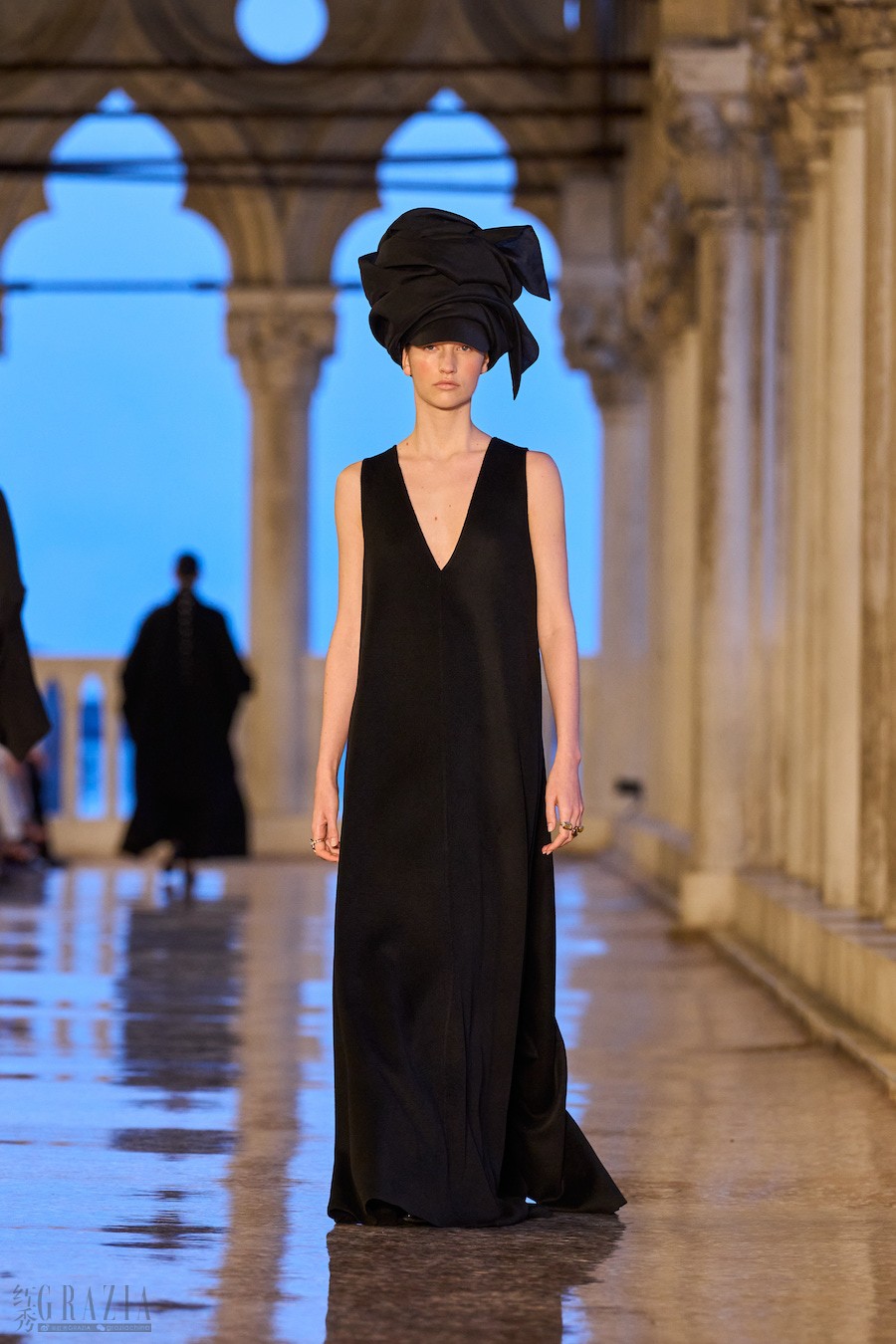 qqecs20240612155724.jpeg Max Mara Resort 2025 052.jpeg