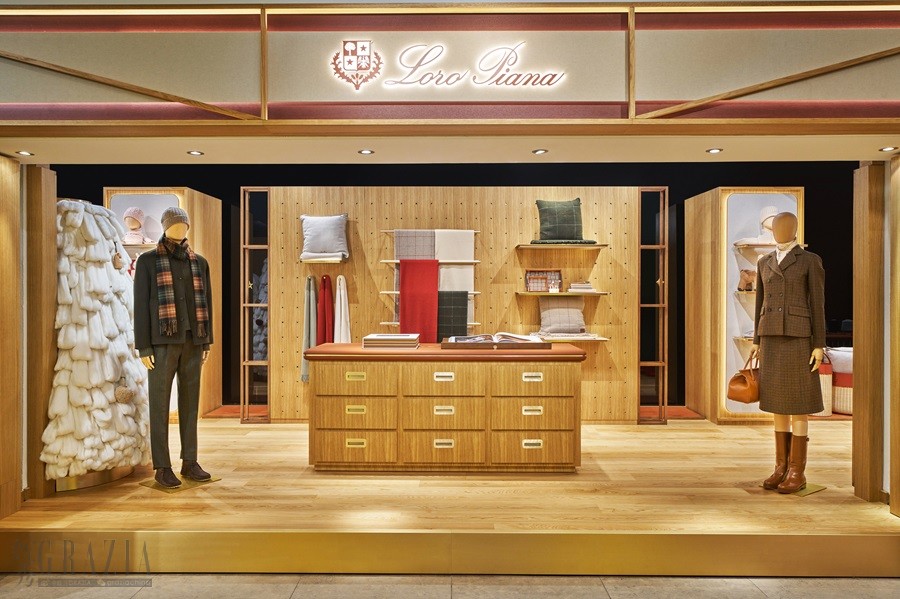 Loro Piana Workshop of Wonders at Harrods_Pop Up Door 9 (3).jpg