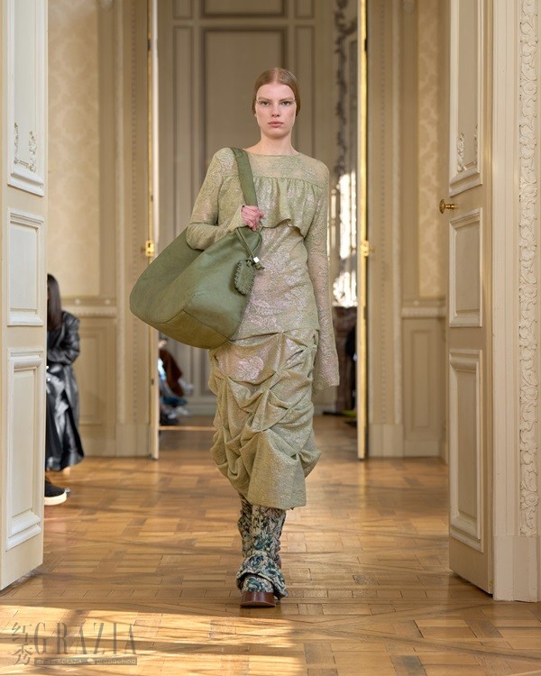 GANNI_FW25-SHOW_RUNWAY-STILL_4X5_HR_LOOK- 28.JPG