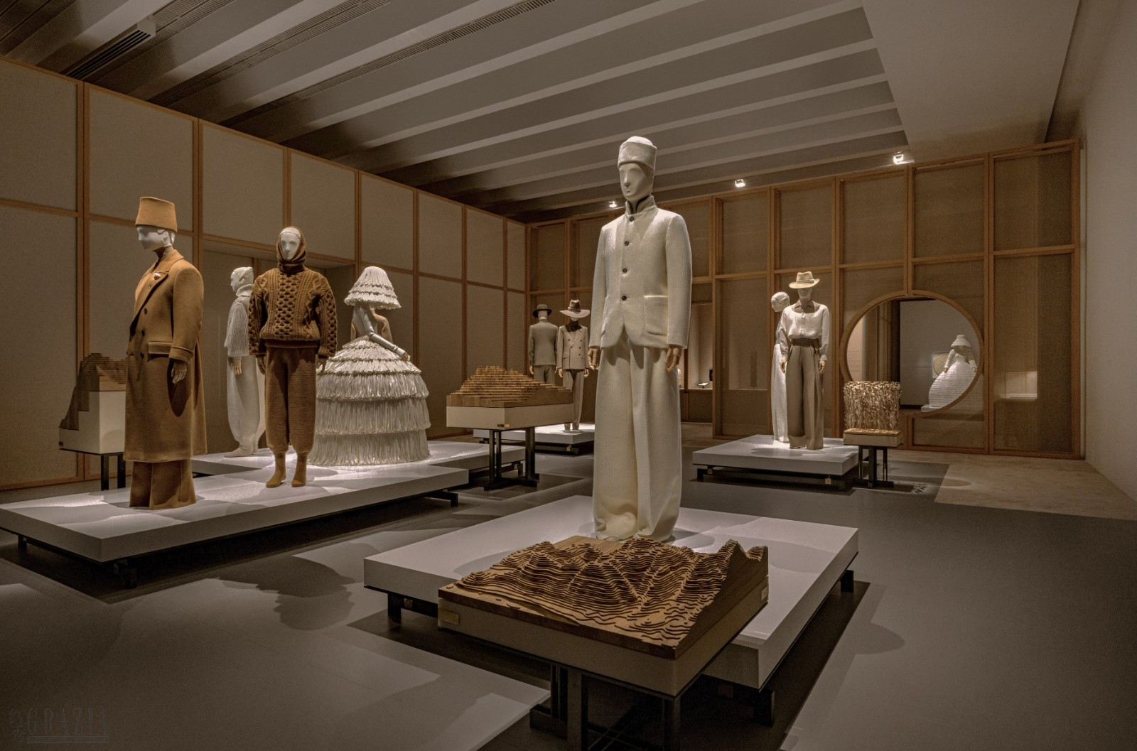 ttdek20250322151824.jpg Loro Piana_Exhibition(16).jpg