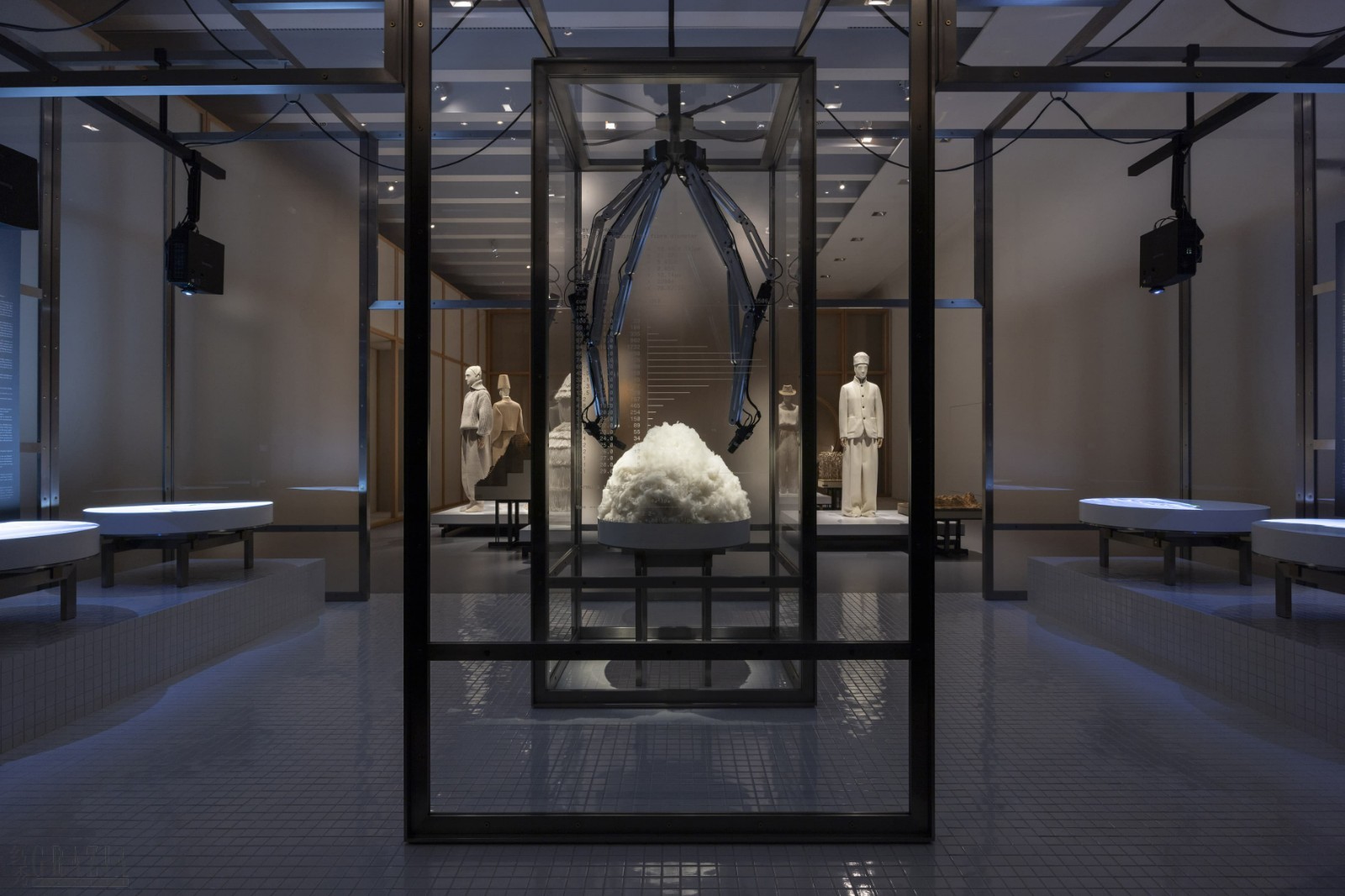 wityr20250322151554.jpg Loro Piana_Exhibition(14).jpg