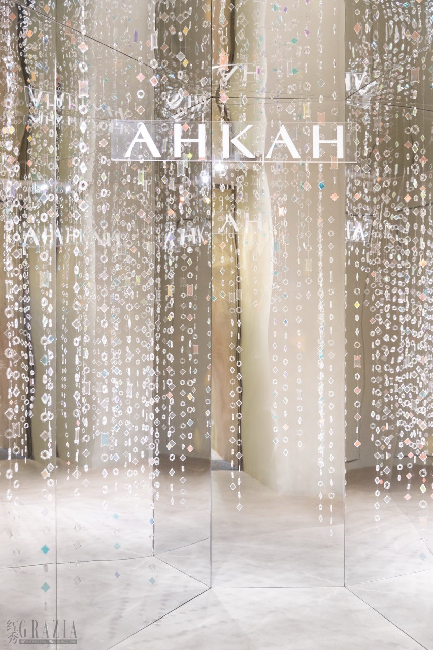 AHKAH品牌焕新重塑暨chandelier系列新品发布现场-2大.jpeg