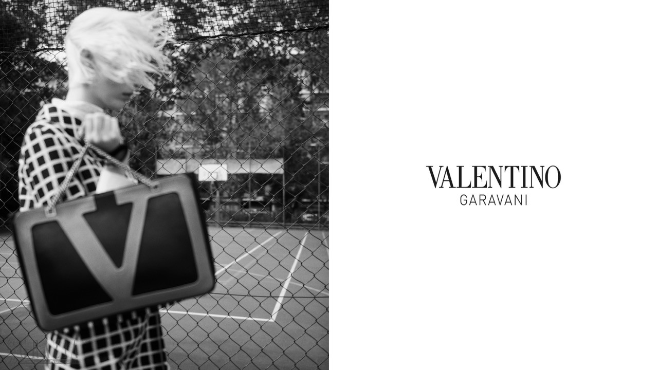 Valentino_Fall25_VivaSuperstar_Logo_16x9_02大.jpeg