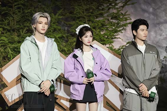 演员歌手黄明昊、吴宣仪，音乐人翁杰 齐聚现场.jpg