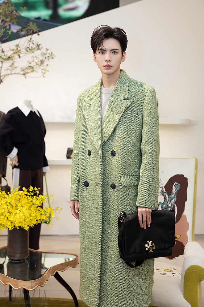 Bi Wenjun2.png