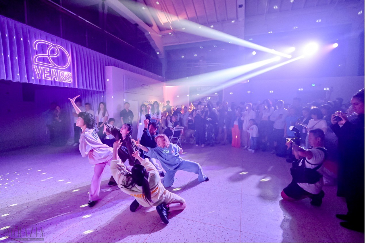 gvsyz20251031232905.jpg aw4.jpg