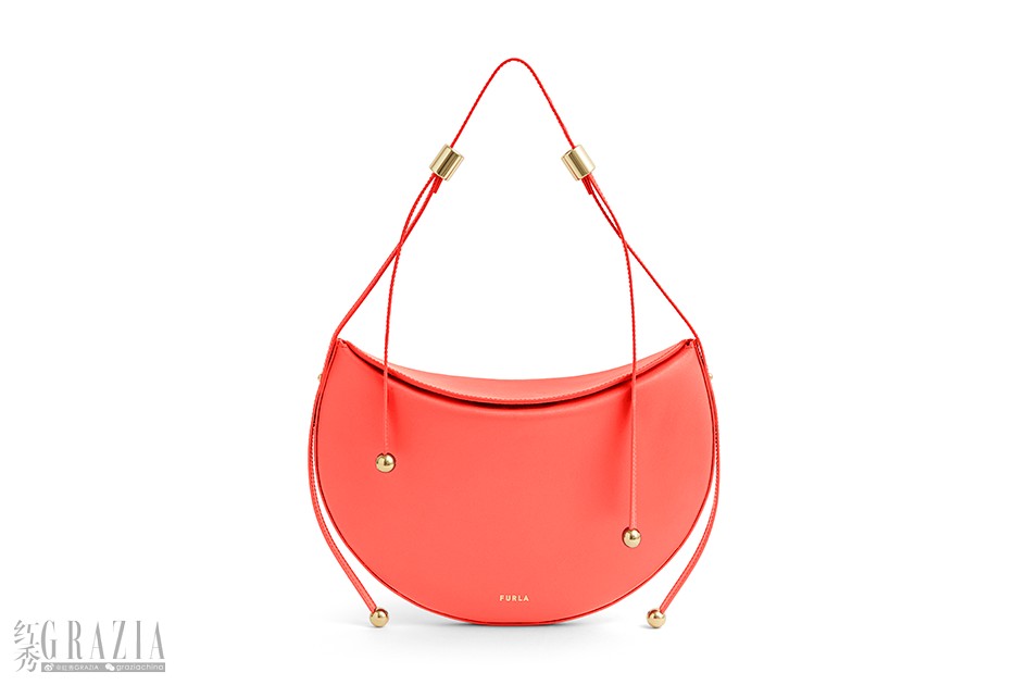 FURLA MOONSTONE M SHOULDER BAG (5).png