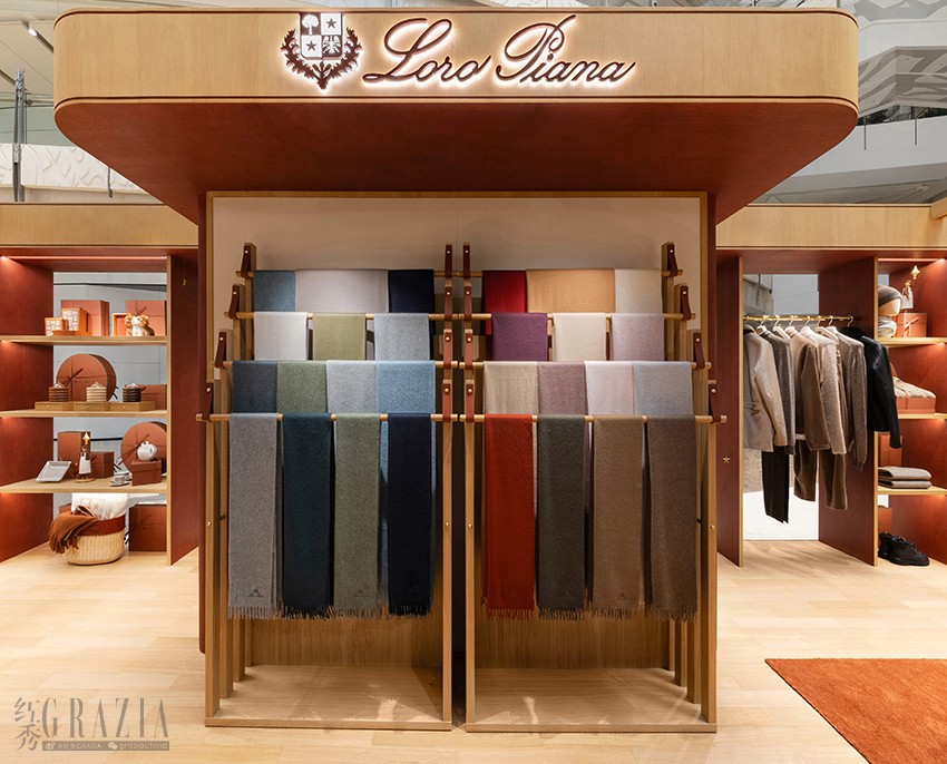 hubul20251110123042.png Holiday空镜图5.png