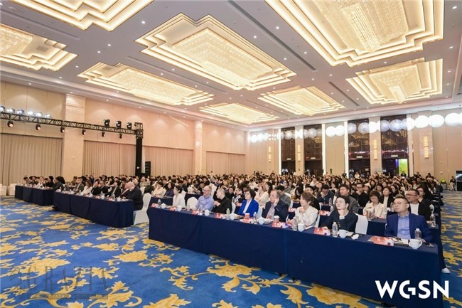 ellzl20251114053108.jpg 2.jpg