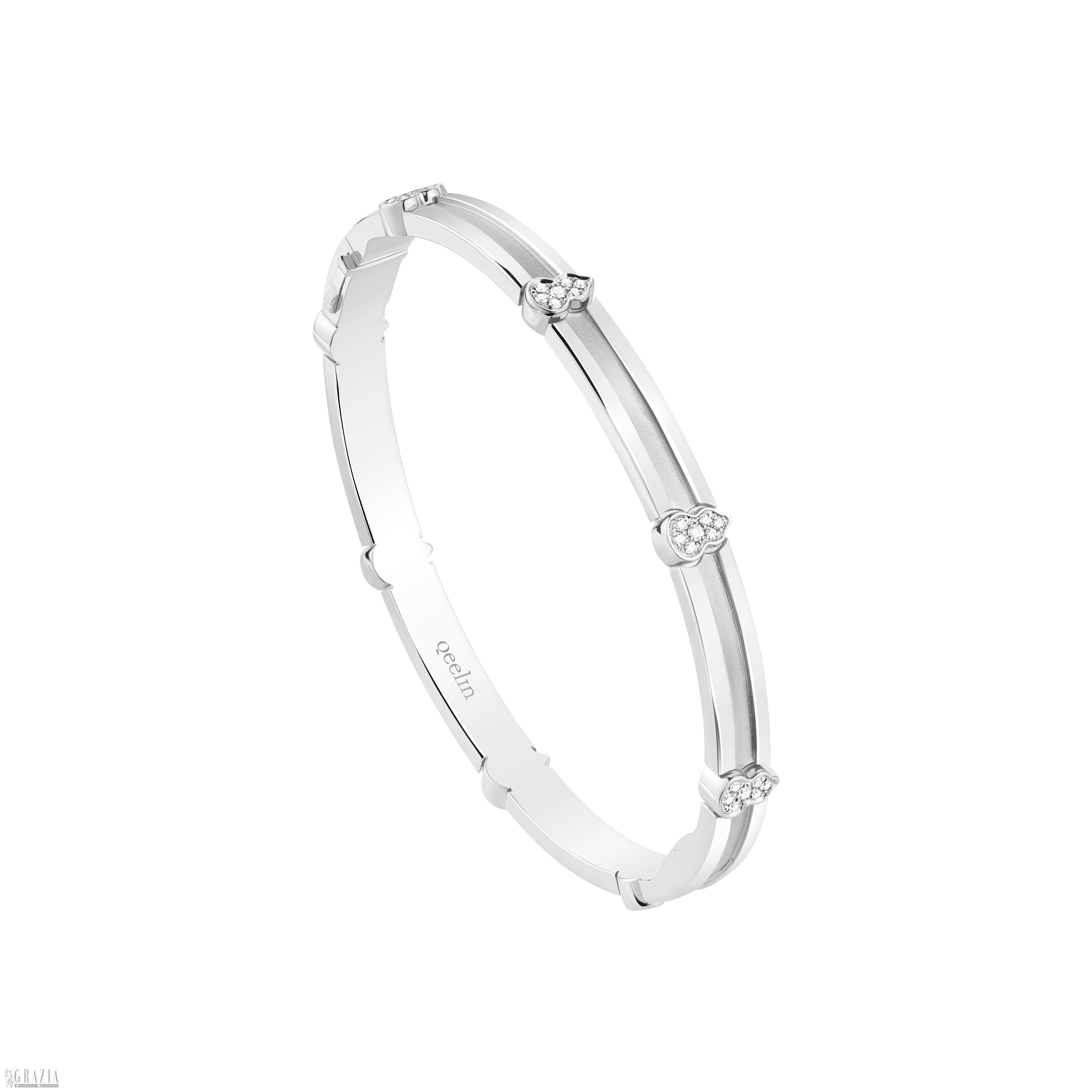 xieqs20251212163038.jpg Wulu Eternity 18K 白金镶钻手镯.jpg