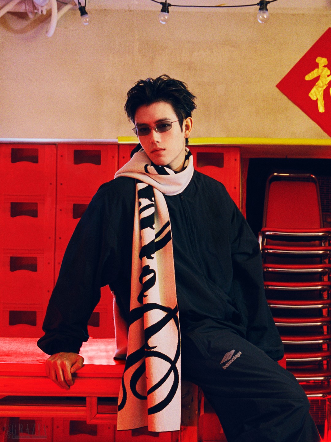 BALENCIAGA NEW YEAR SERIES 26 CHEN FEIYU LOOK NO LOGO IMAGE 1.jpg