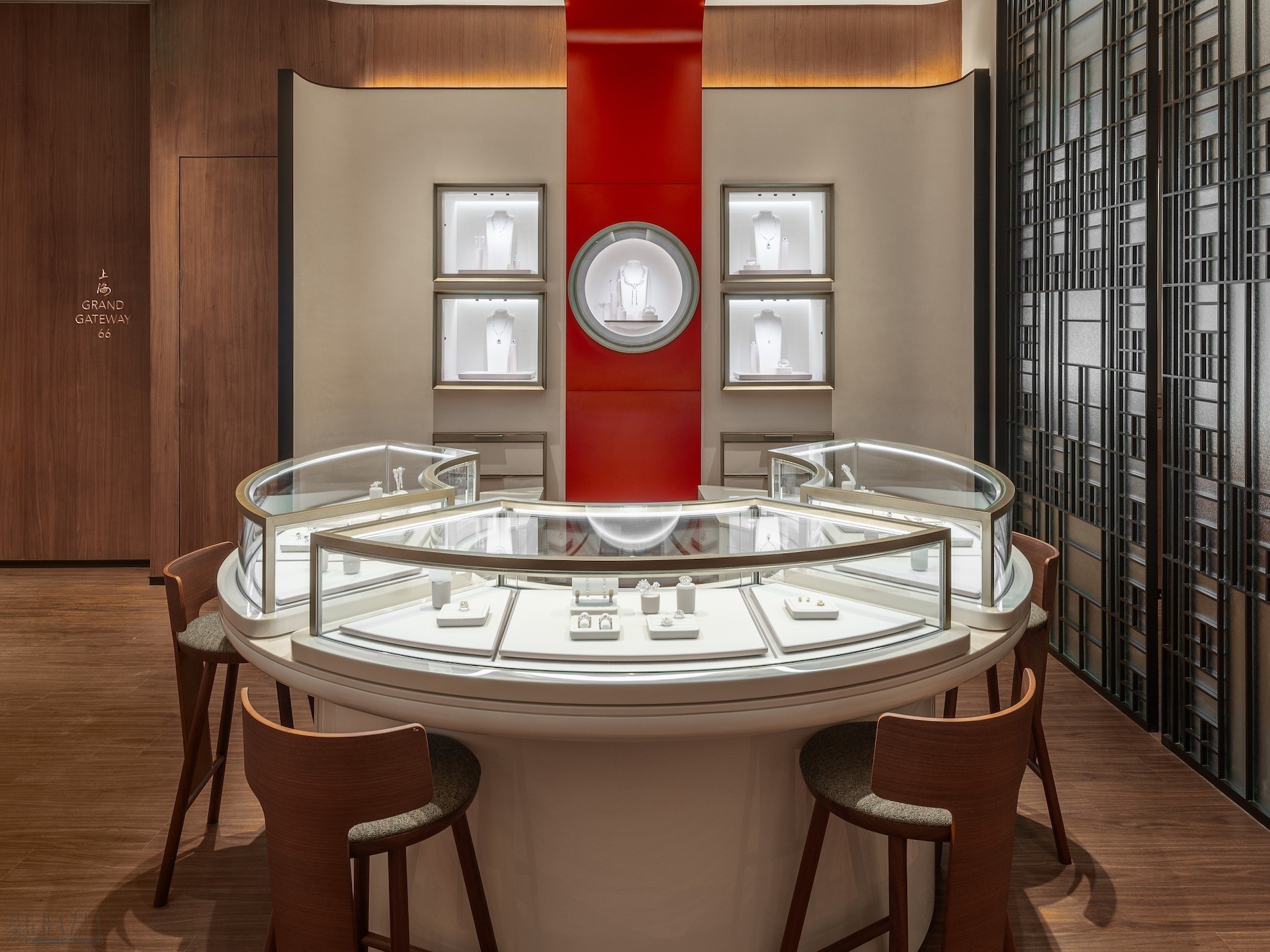 周大福上海港汇恒隆广场全新形象店 横图3.jpg