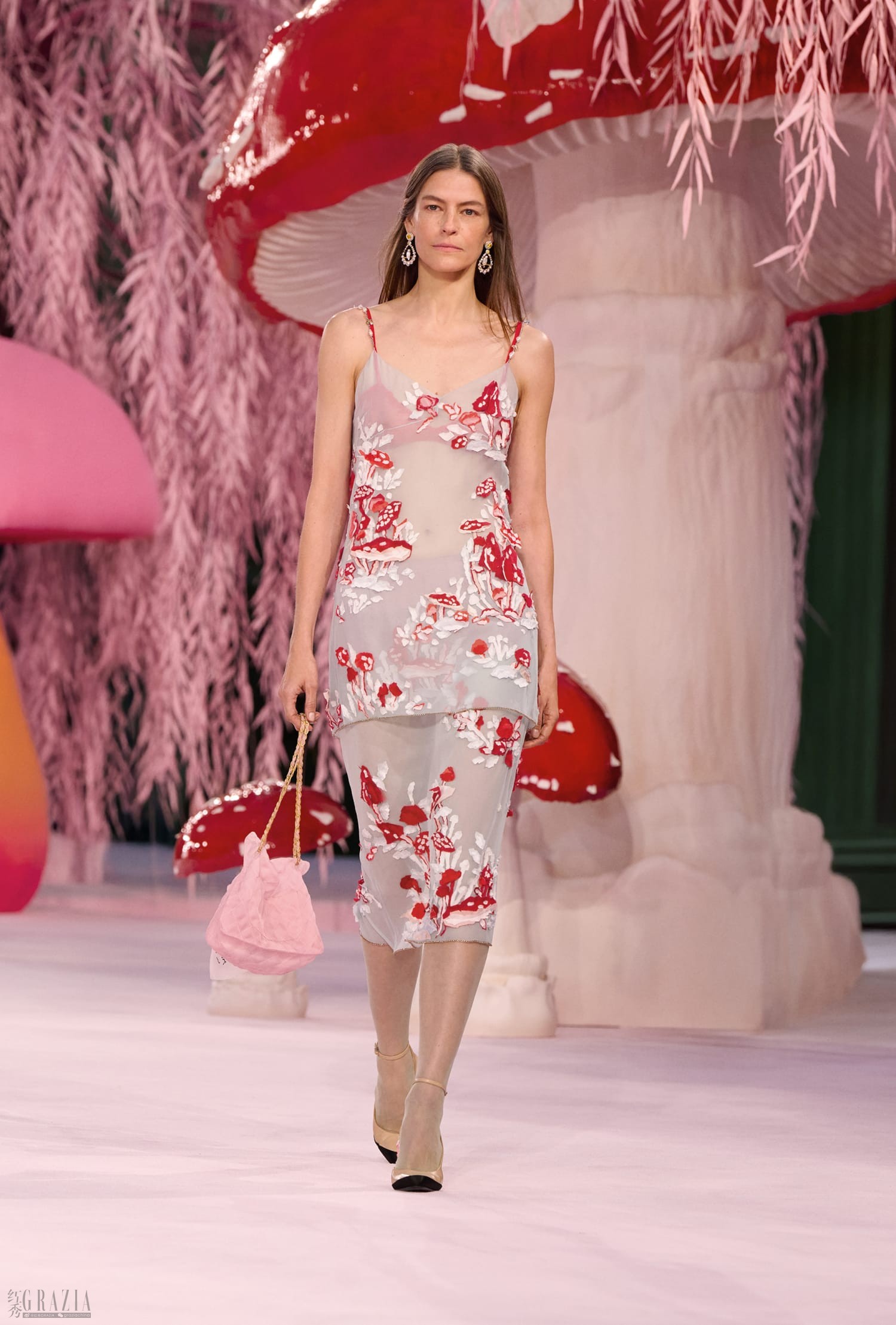 chanel_spring-summer-2026-haute-couture-6-2-LD.jpg