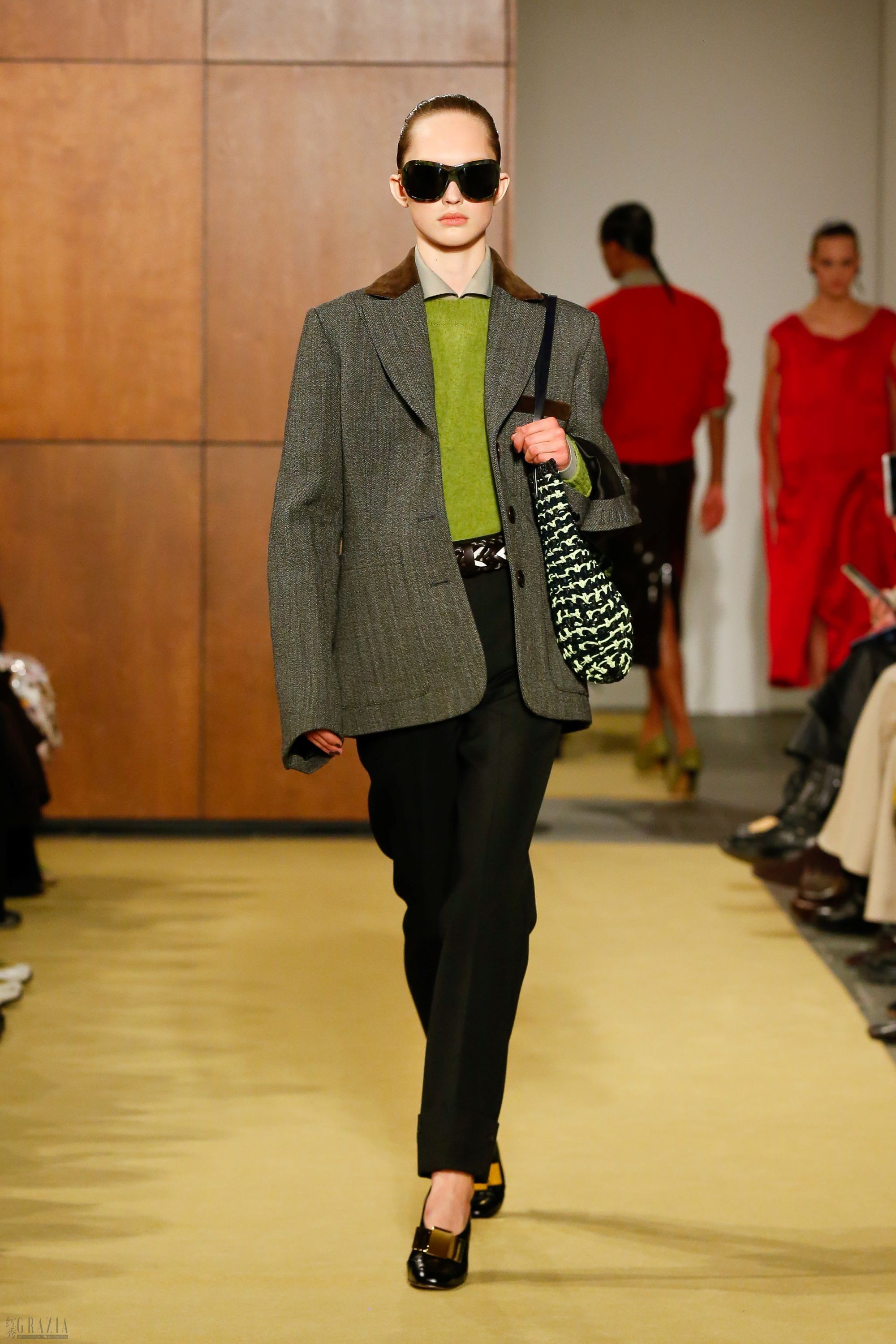 TB_FW26_SHOW_LOOK_008_2X3.JPG