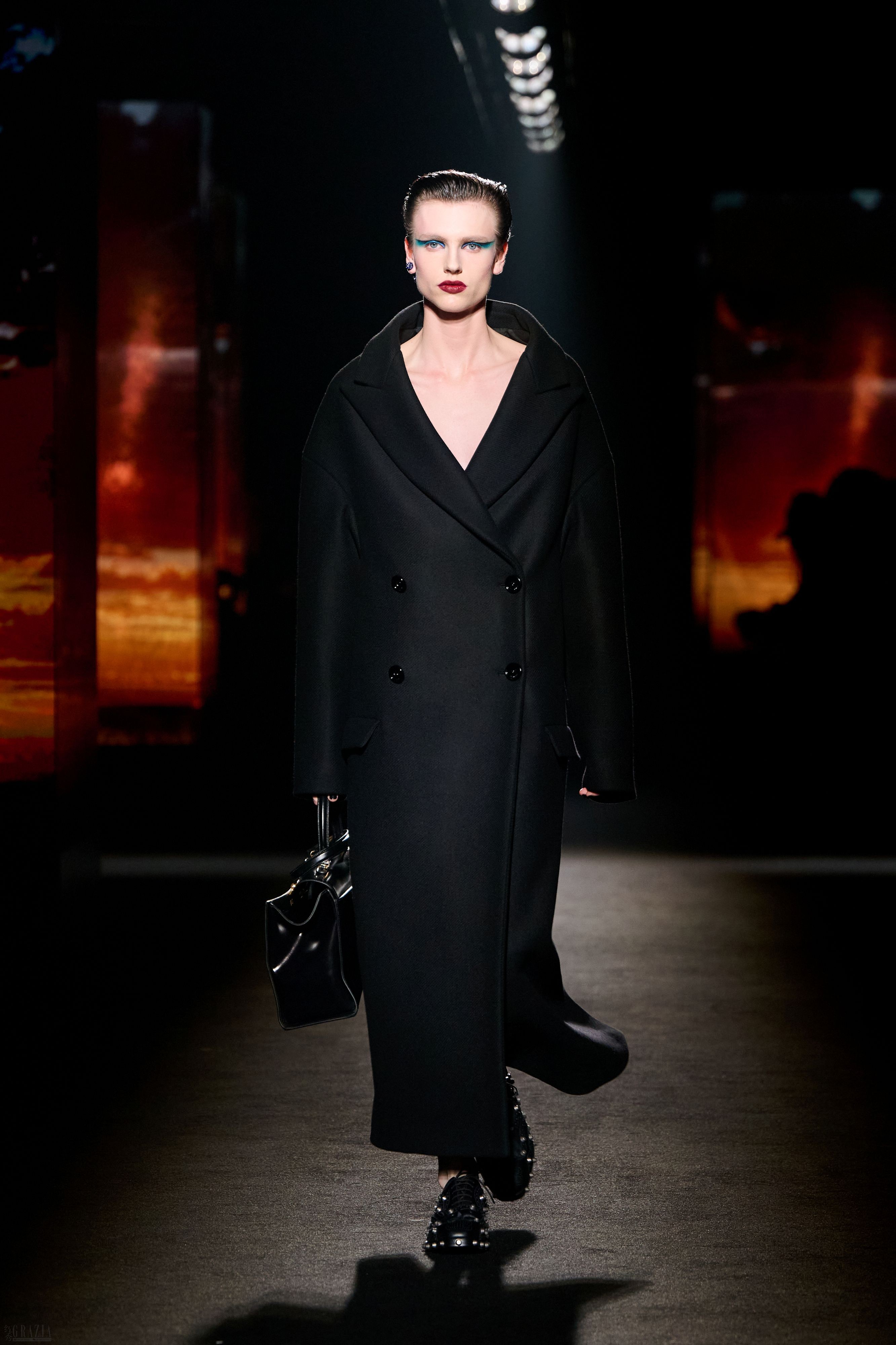 BALENCIAGA WINTER 26 COLLECTION ©ALESSANDRO GALATOLI LOOK 3.jpg