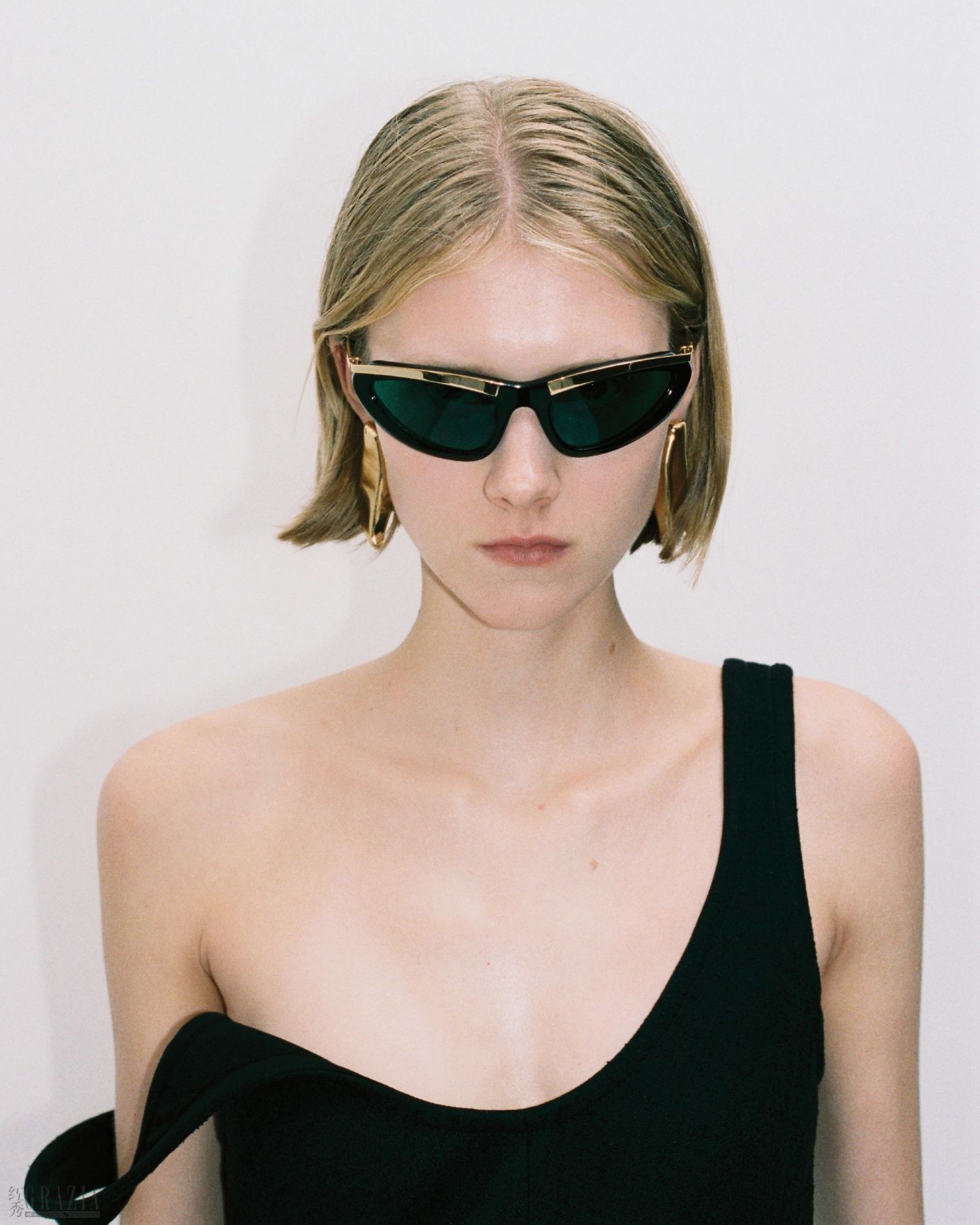 BOTTEGA VENETA - SUMMER 2026 - NO LOGO - 4x5 (15).jpg