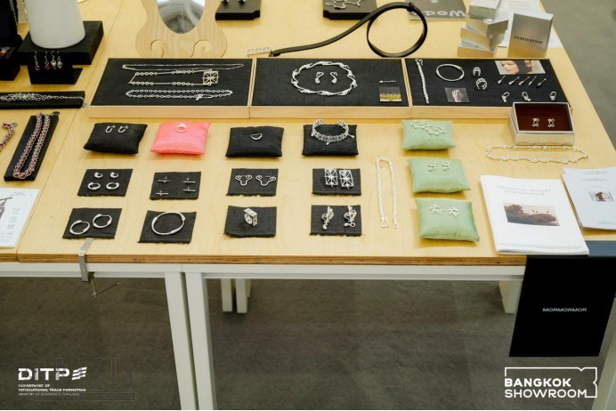 ukutv20260327225314.jpg tg15.jpg