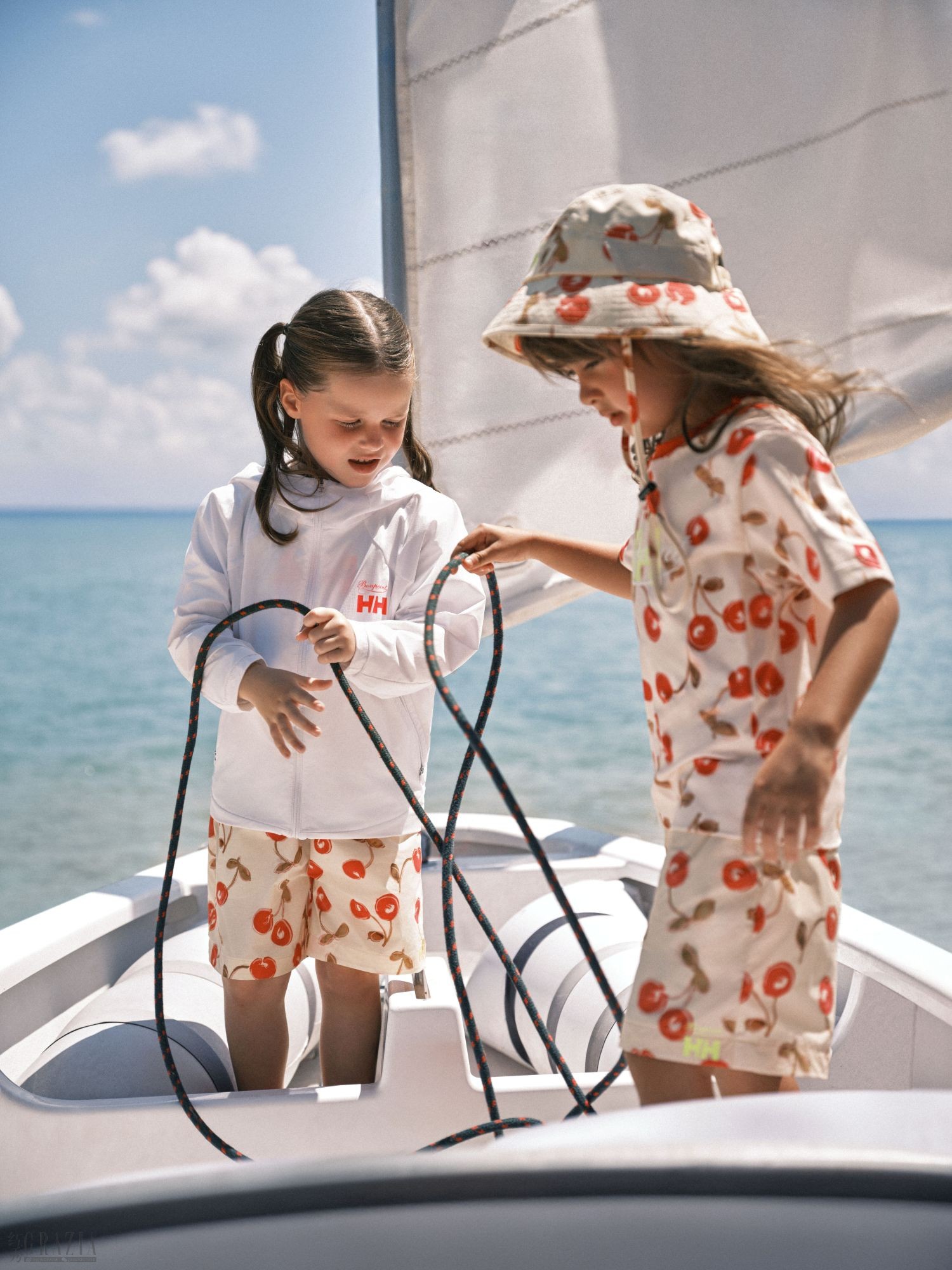 uxnvu20260330134301.jpg 06_Bonpoint × HELLY HANSEN限定联名童装系列.jpg