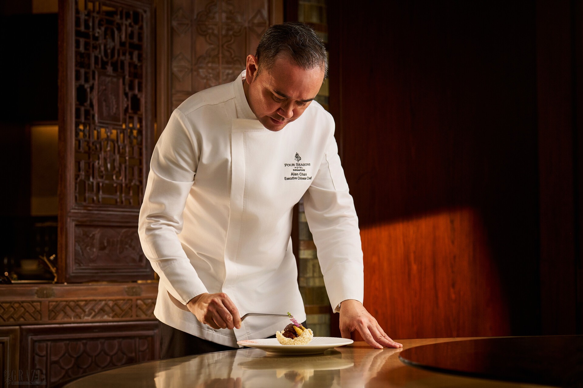 kncyh20260402111215.jpg 「春味序章」主题食单旨在致敬中餐主厨的精湛造诣.jpg