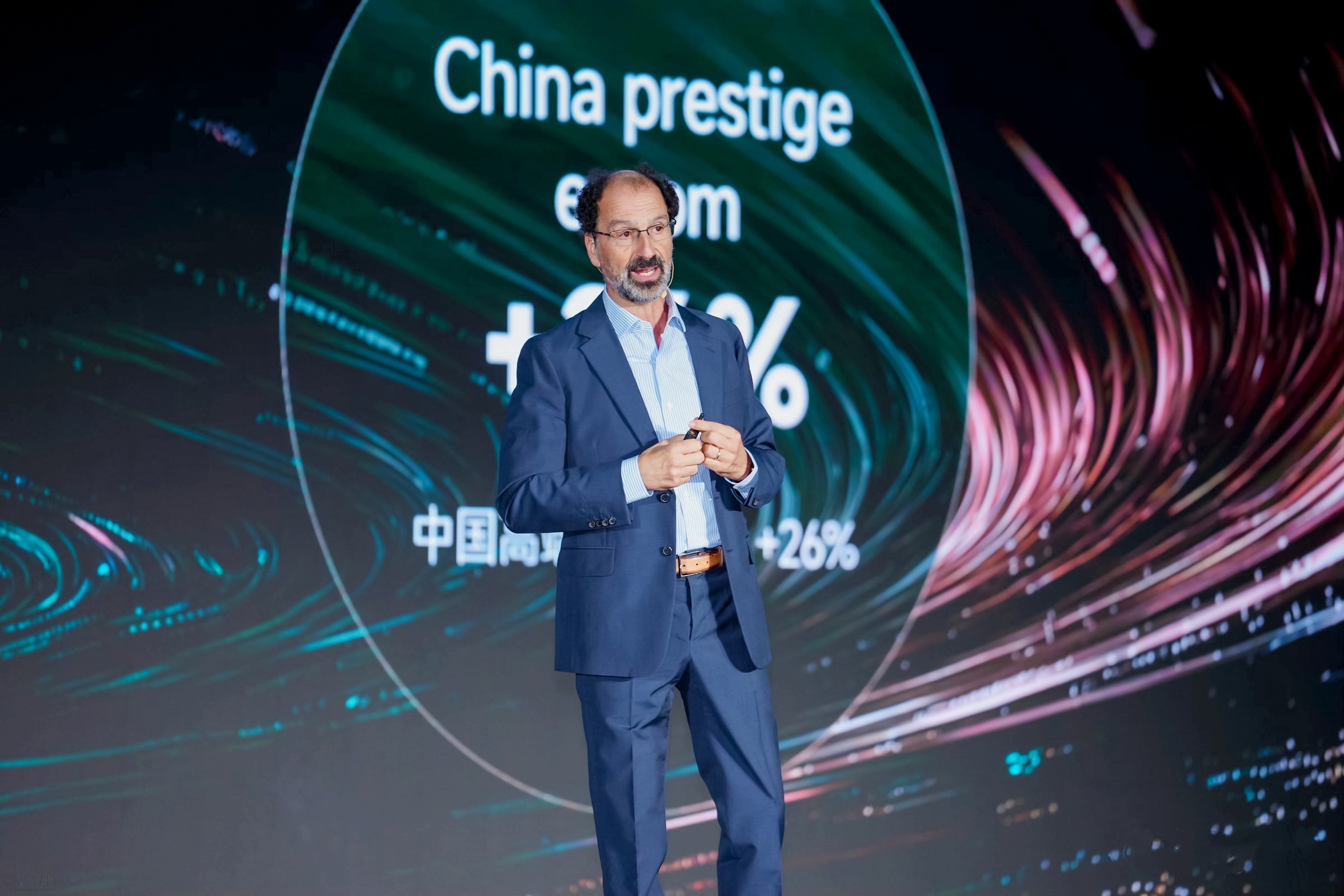 图5：Give Back Beauty集团首席执行官 Patrizio Stella现场分享.jpg