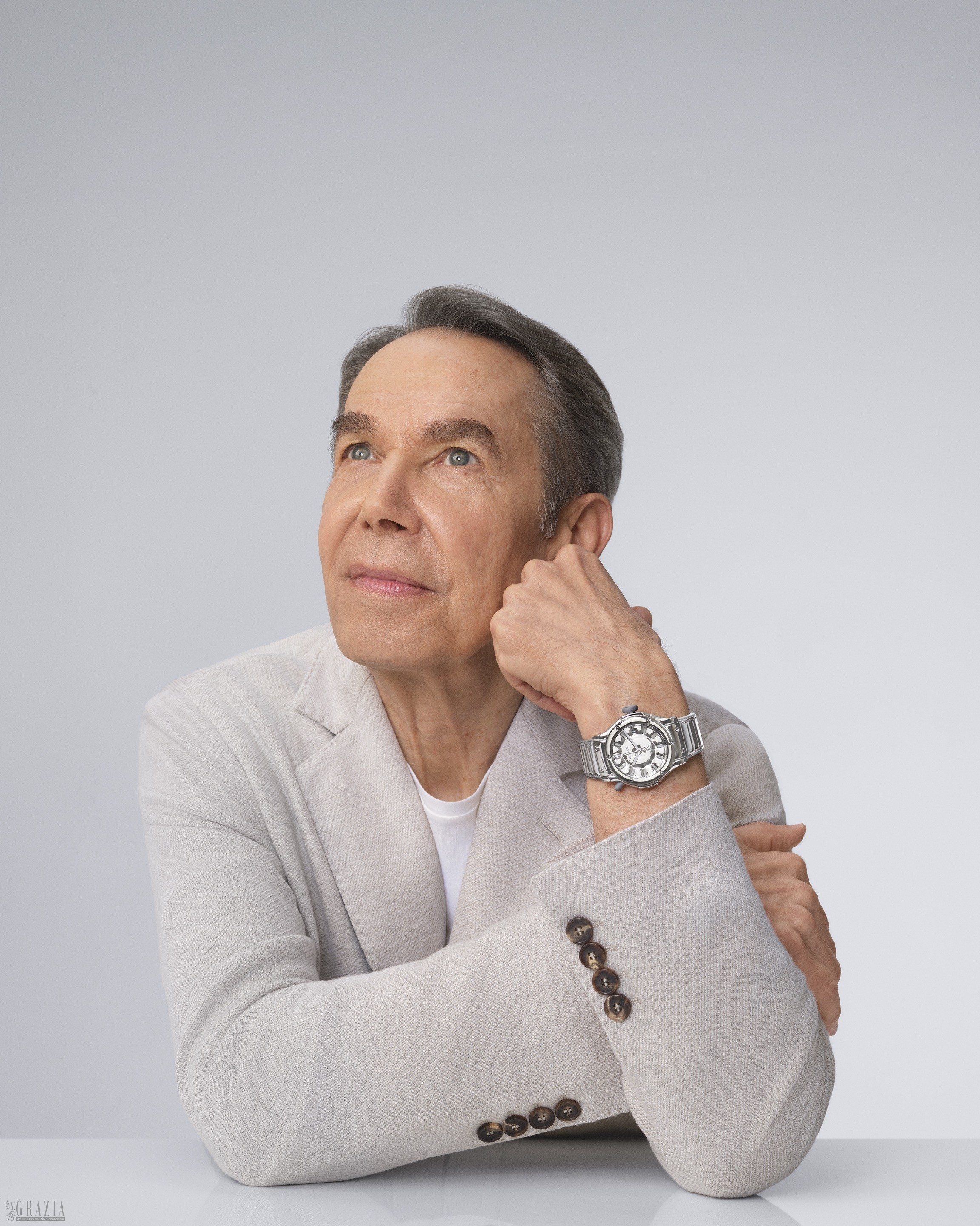 Hublot宇舶表品牌大使杰夫·昆斯（Jeff Koons）佩戴经典融合杰夫·昆斯气球狗腕表银色款-1.jpg