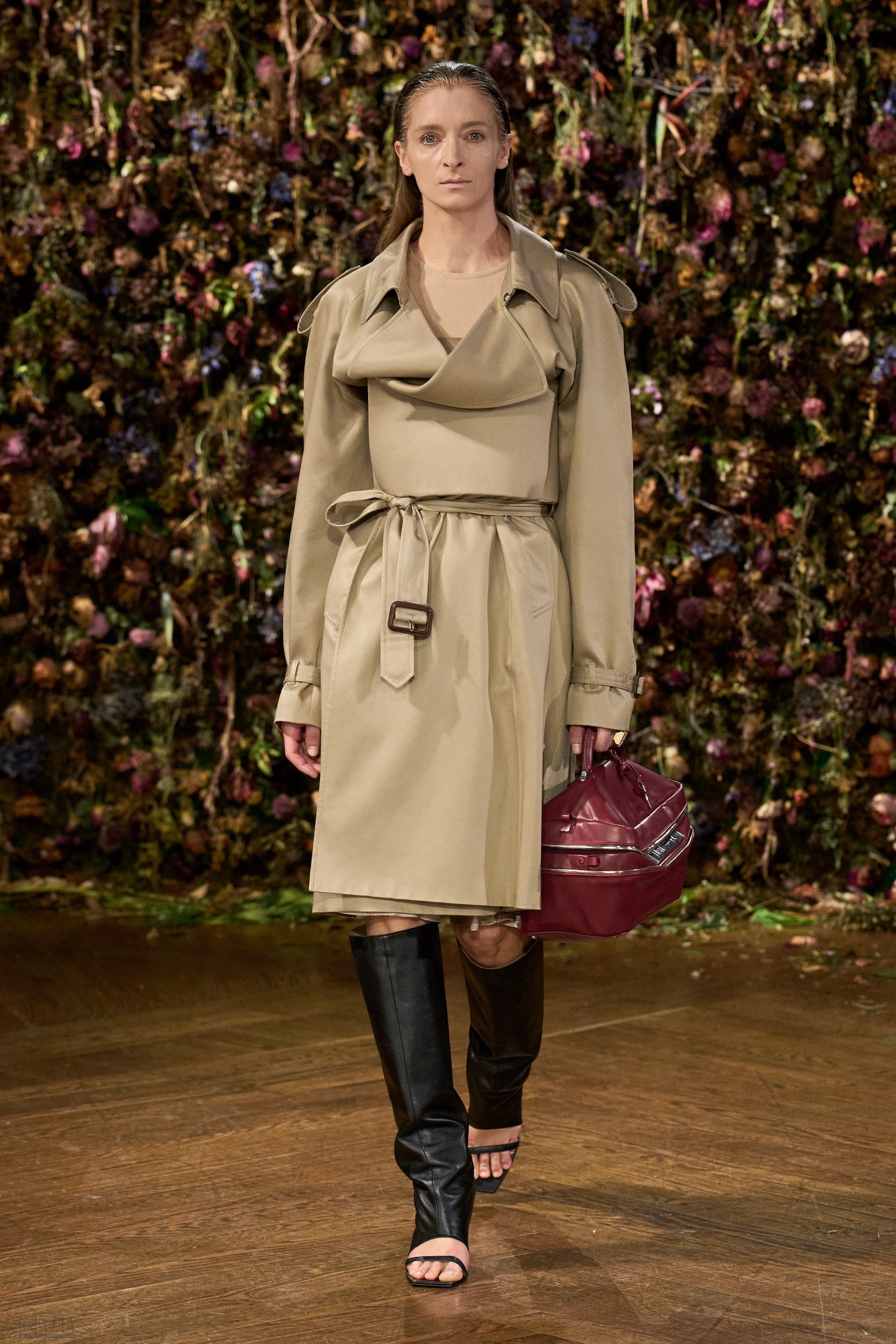 LOOK_01.jpg