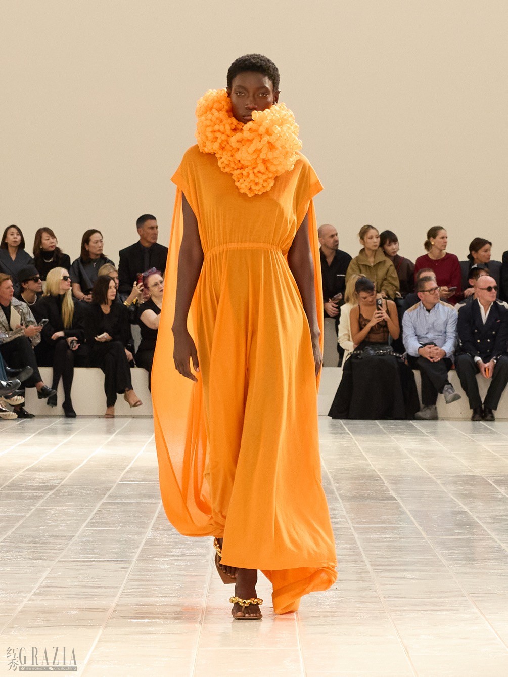 BALENCIAGA SUMMER 27 COLLECTION LOOK 61 FATOU_副本.jpg