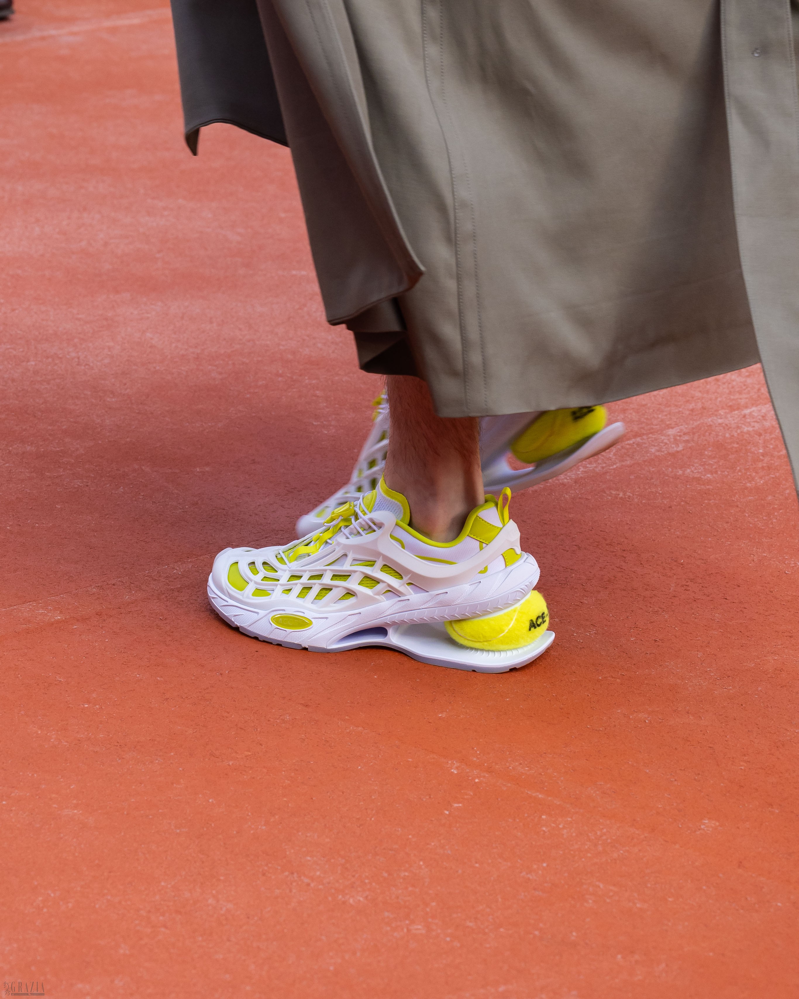 nxauy20261005091234.jpg LACOSTE SS27 ACE-T1.jpg