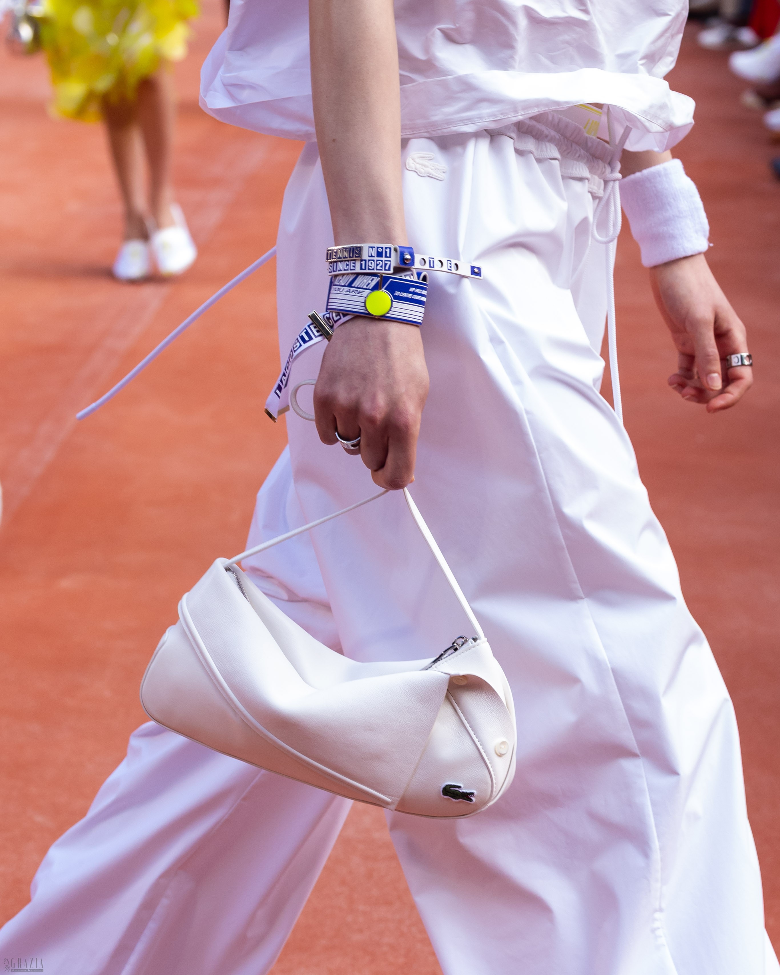 xmvyk20261005091234.jpg LACOSTE SS27 RENÉ BAG.jpg
