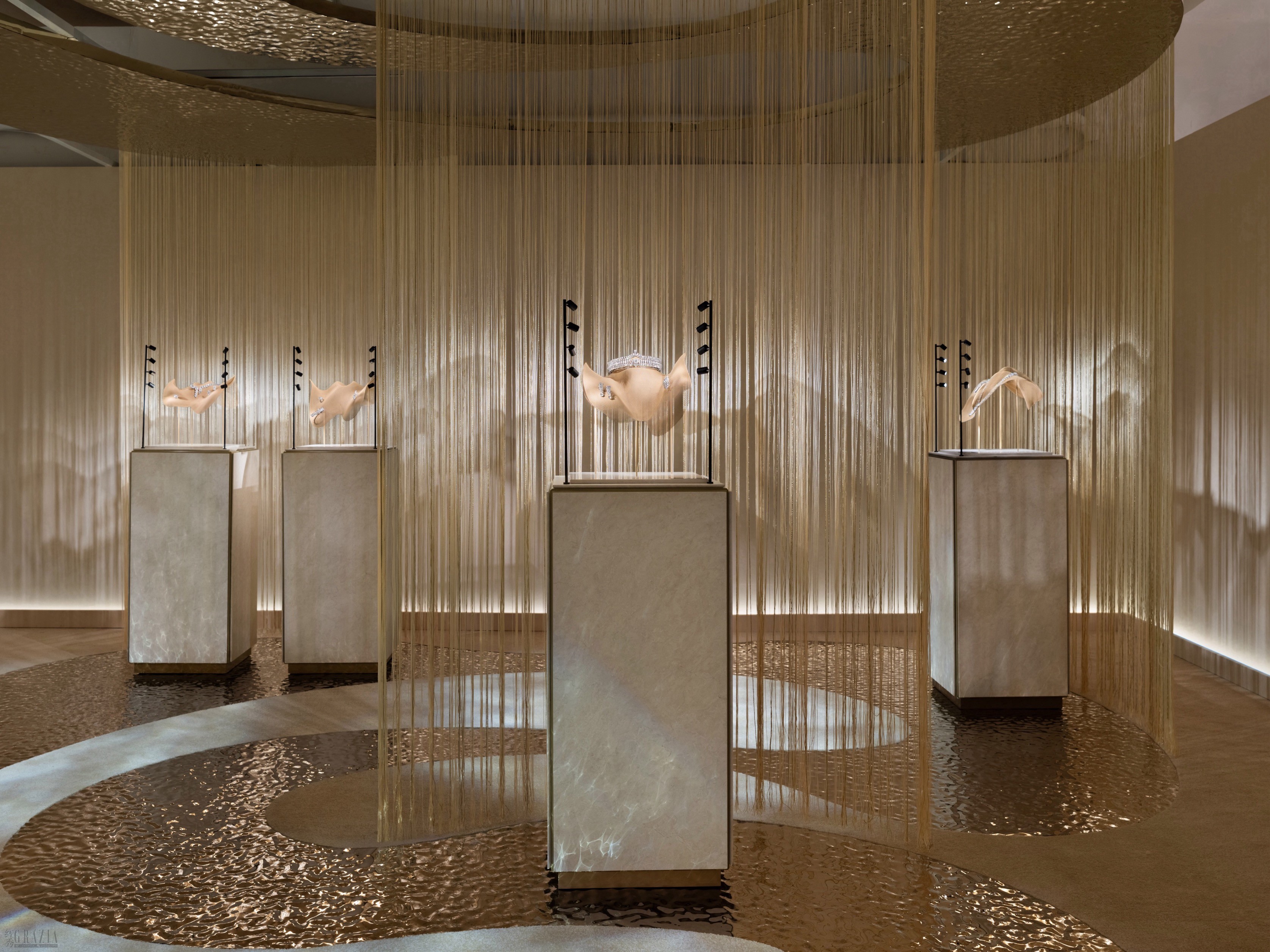 DE BEERS 戴比尔斯 VIBRATIONS 高级珠宝展闪耀上海（2）.jpg